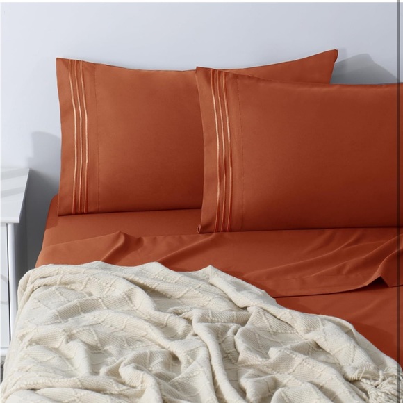 CozyLux Pillow Cases Queen Set of 2, size 20x30. Color - burnt orange.Brand new! - Picture 5 of 13